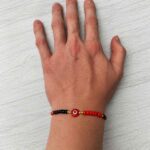 Manilla Ojo Turco Roja y Negra 7